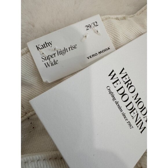 New VERO MODA Women's Size 29/32 Kathy High Waist Wide Leg Jeans Snow White - Picture 11 of 13